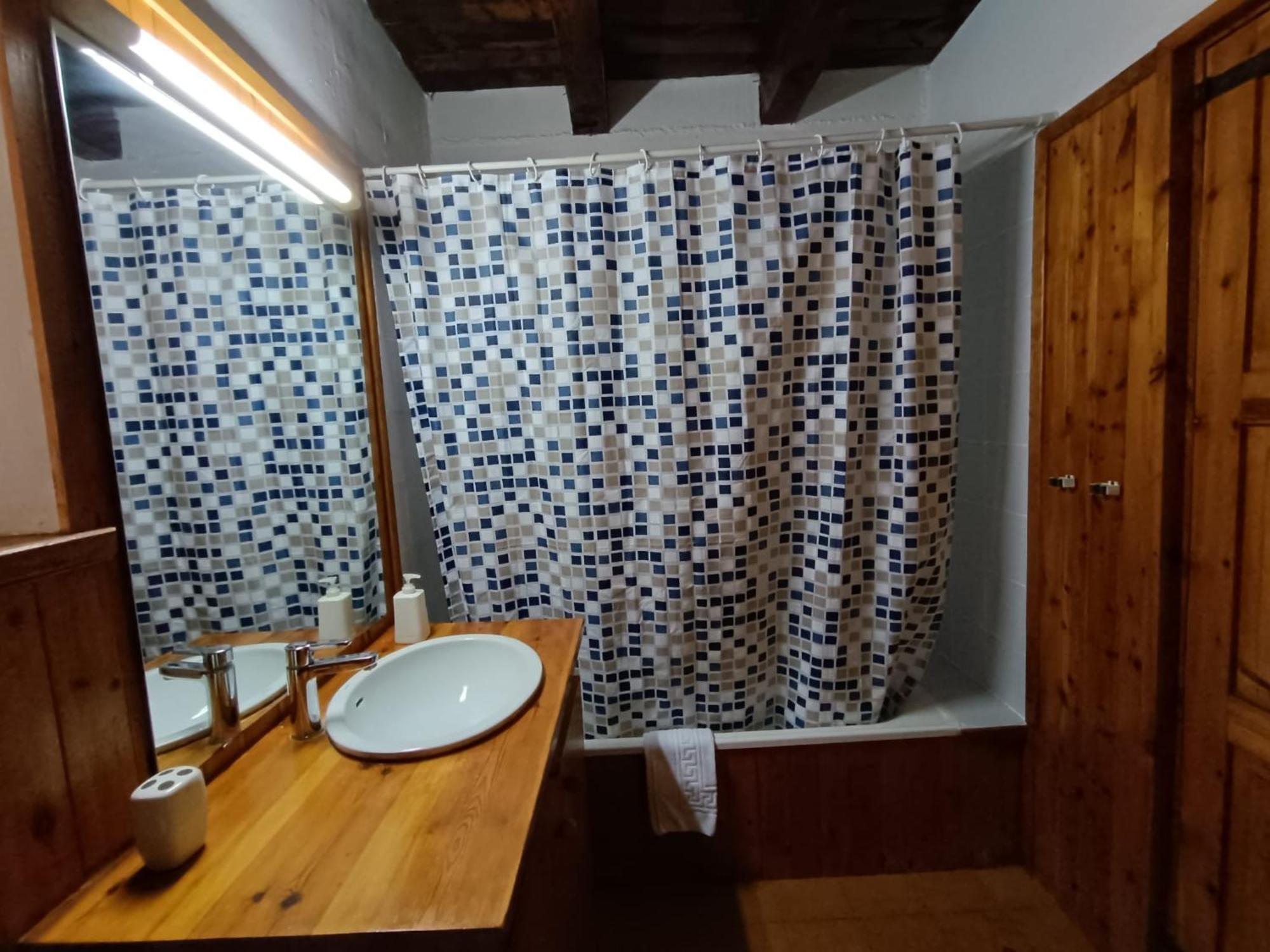 Inmocyma Residencial Linsoles-Valle De Benasque Zewnętrze zdjęcie